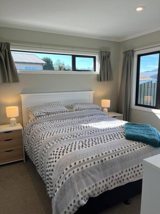 Smiths Place Таупо Екстер'єр фото